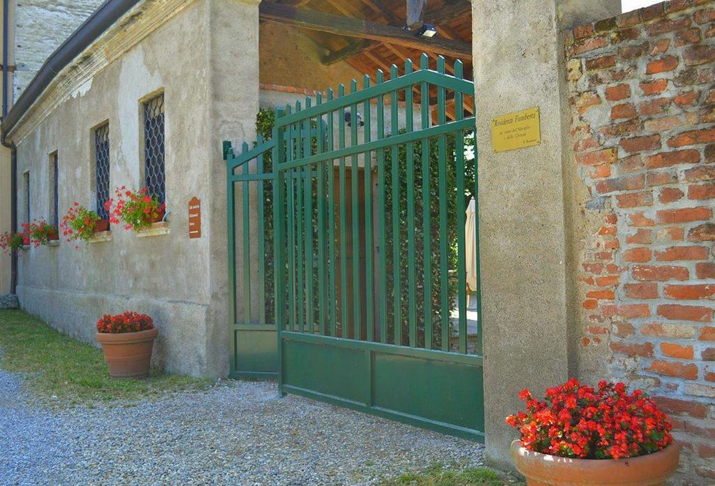 帕维亚卡尔特修道院Agriturismo Fiamberta住宿加早餐旅馆 外观 照片